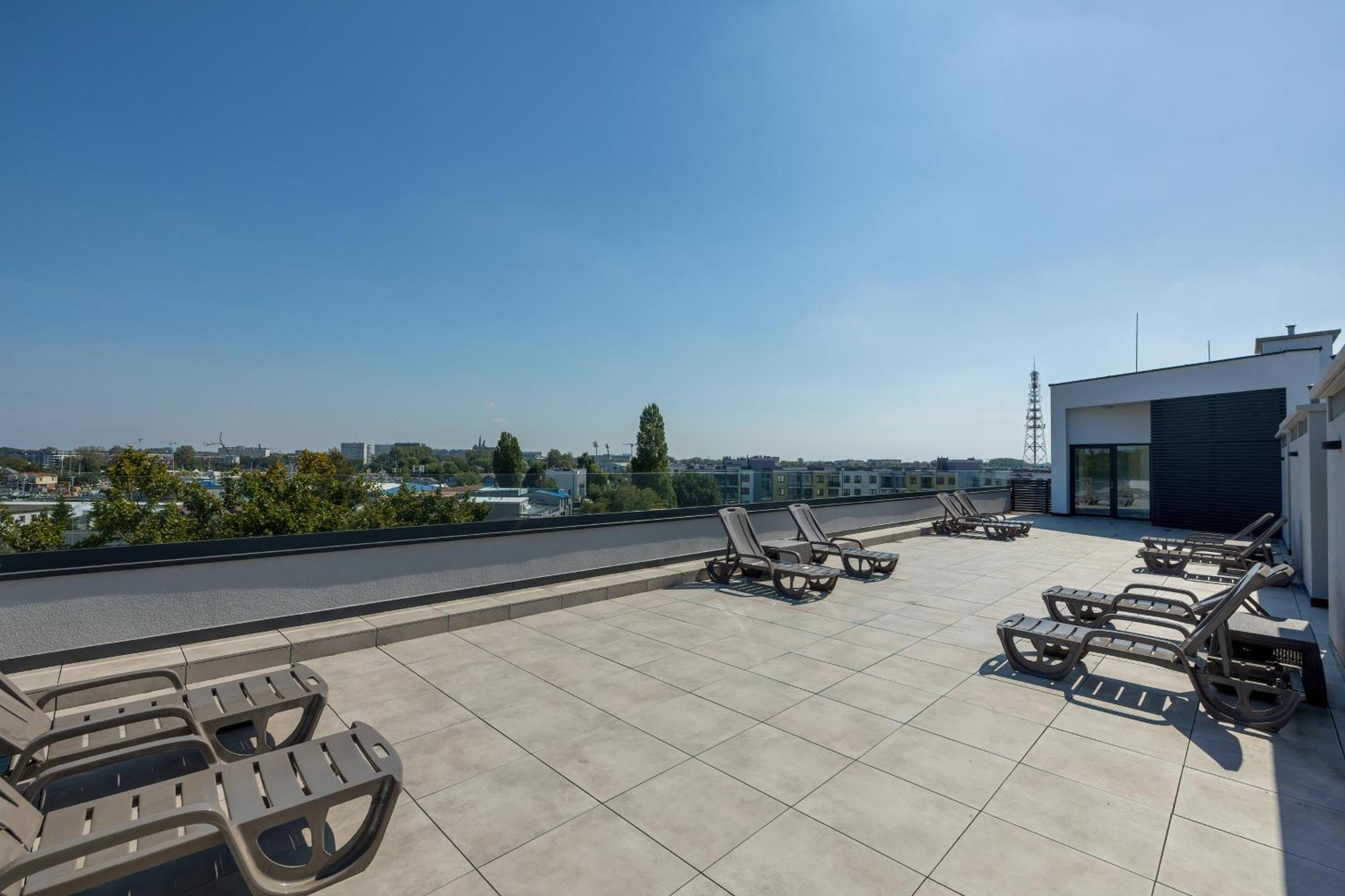 Seaside Apartamenty Baltycka 22 Kolobrzeg, Parking W Cenie エクステリア 写真